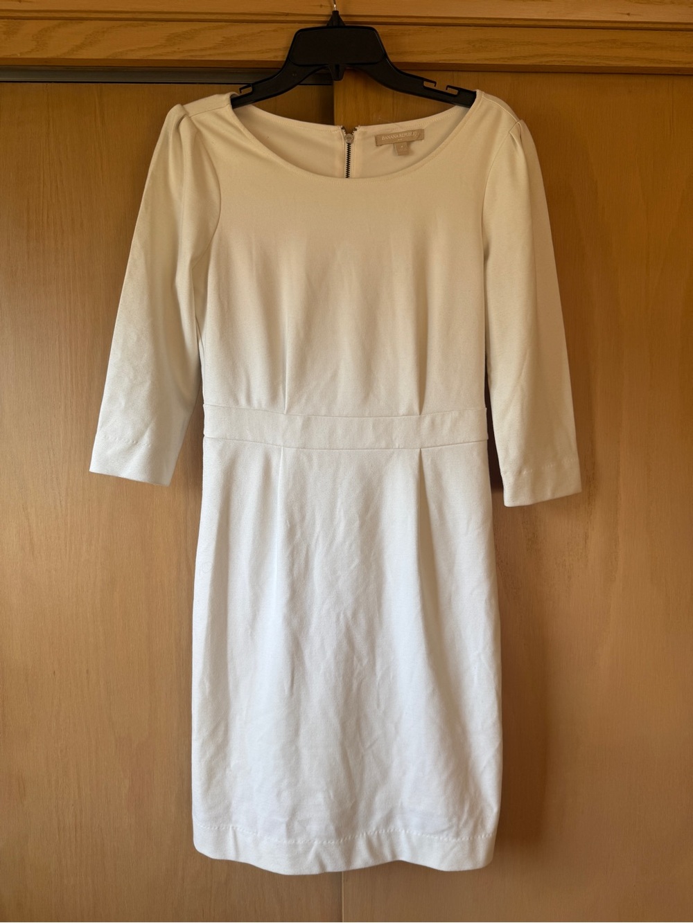Banana Republic Cream Long-Sleeve Ponte Sheath Dress